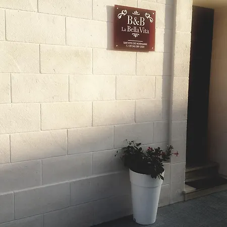 La Bella Bed & Breakfast