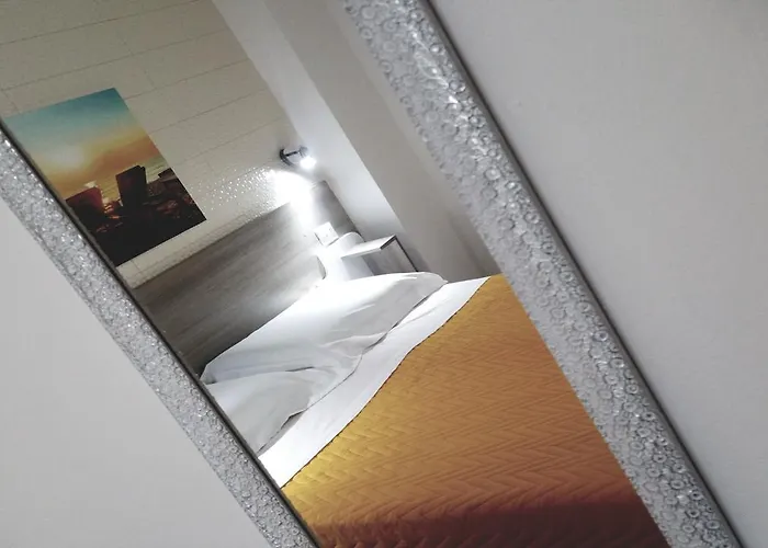 فندق مبيت وإفطار La Bella 3*